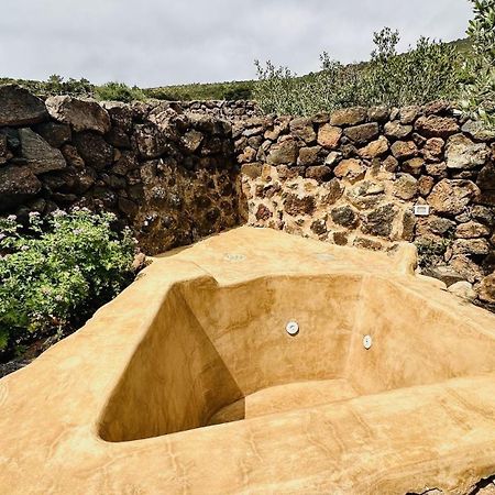 Villa Dammuso Masdar Al Sorgere Del Sole à Pantelleria Extérieur photo