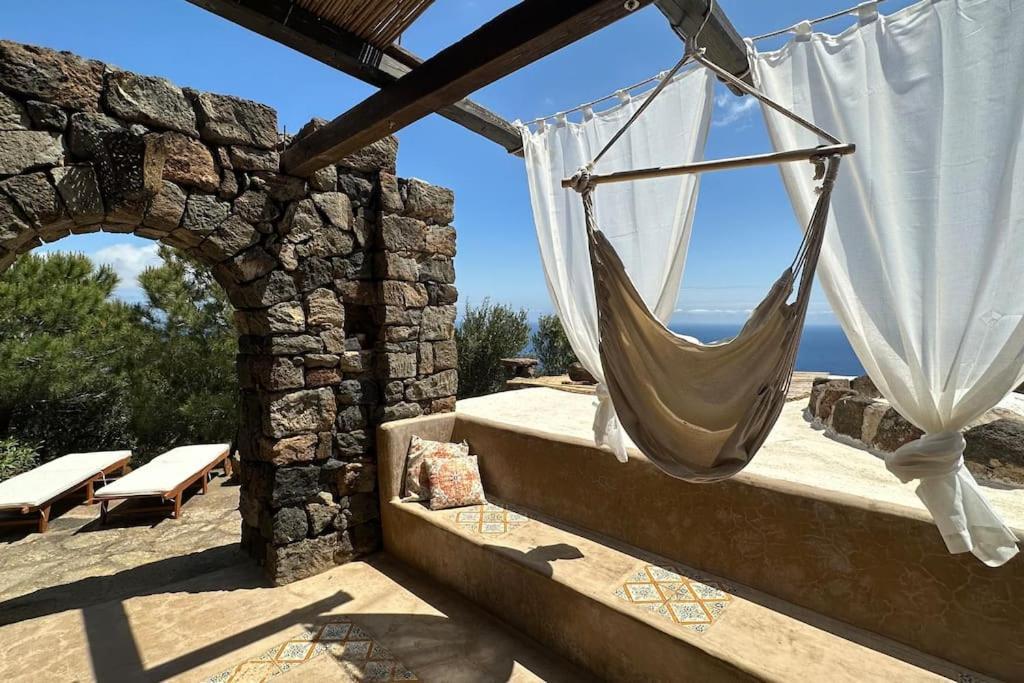 Villa Dammuso Masdar Al Sorgere Del Sole à Pantelleria Extérieur photo